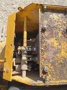 John Deere 450-B crawler loader