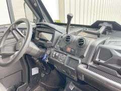 2024 Can Am Defender HD10 Crew Lonestar 4x4 UTV