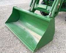 2022 John Deere 5065E tractor w/ loader