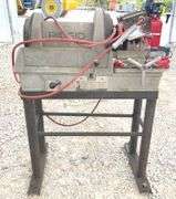 Ridgid 1822-I pipe threader on stand