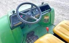 John Deere Gator 4x2 UTV