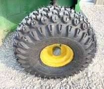 John Deere Gator 4x2 UTV