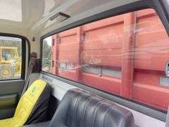 1994 Chevrolet C70 Kodiak tandem axle grain truck