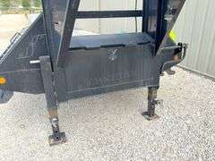 2018 Iron Bull 34' flatbed gooseneck trailer