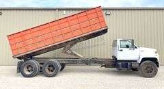 1994 Chevrolet C70 Kodiak tandem axle grain truck