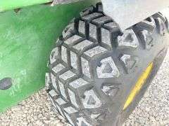 John Deere Gator 4x2 UTV