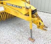 Vermeer 504-G round baler