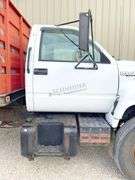 1994 Chevrolet C70 Kodiak tandem axle grain truck