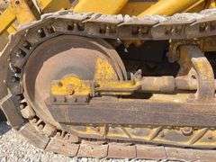 John Deere 450-B crawler loader