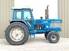 Ford TW-35 tractor