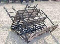 44" wide tree stand w/ ladder