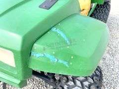 John Deere Gator 4x2 UTV