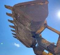 John Deere 450-B crawler loader