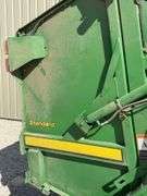 John Deere 458 Standard round baler
