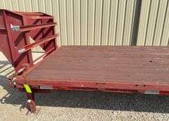 1996 PJ 25' flatbed gooseneck trailer