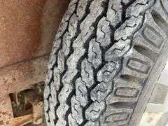 1991 Rawhide 16' stock trailer