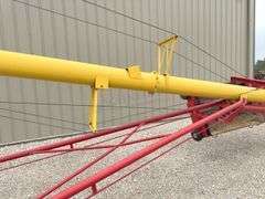 Westfield MK 100-71 transport auger