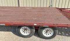 1996 PJ 25' flatbed gooseneck trailer