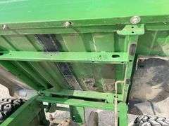 John Deere Gator 4x2 UTV