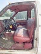 1994 Chevrolet 2500 4x4 w/ snow plow & spreader