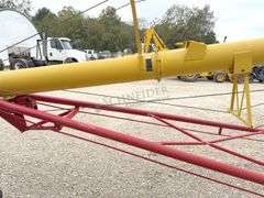 Westfield MK 100-71 transport auger