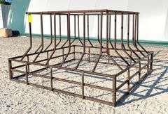 Unused 8.5'x8.5' hay saver bale feeder