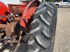 Massey Ferguson 135 tractor