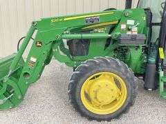 2022 John Deere 5065E tractor w/ loader