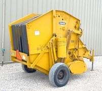 Vermeer 504-G round baler