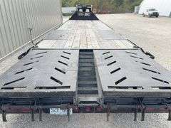 2018 Iron Bull 34' flatbed gooseneck trailer