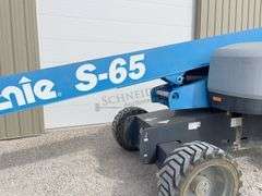 2016 Genie S-65 boom lift