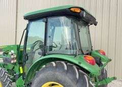 2022 John Deere 5065E tractor w/ loader