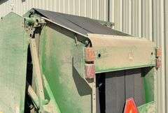 John Deere 458 Standard round baler