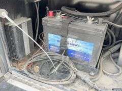 2022 Trailerman 32.5' gooseneck flatbed w/ hydraulic dovetail