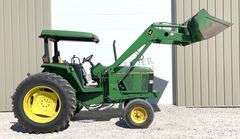 John Deere 6200 tractor w/ loader