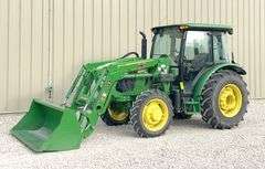 2022 John Deere 5065E tractor w/ loader