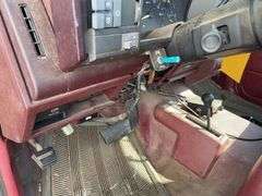 1994 Chevrolet 2500 4x4 w/ snow plow & spreader