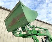 2022 John Deere 5065E tractor w/ loader