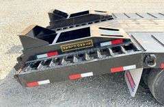 2022 Pitts 24.5' flatbed equipment trailer