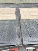 2022 Trailerman 32.5' gooseneck flatbed w/ hydraulic dovetail