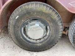 1991 Rawhide 16' stock trailer