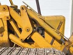 John Deere 450-B crawler loader