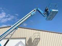 2016 Genie S-65 boom lift