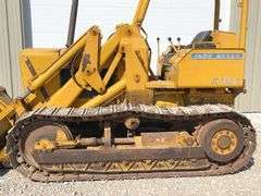 John Deere 450-B crawler loader
