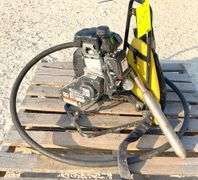 Oztec BP-50 backpack concrete vibrator