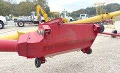 Westfield MK 100-71 transport auger