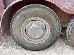 1991 Rawhide 16' stock trailer