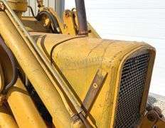 John Deere 450-B crawler loader