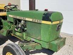 John Deere 2240 diesel tractor