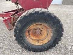 International 510 10' grain drill